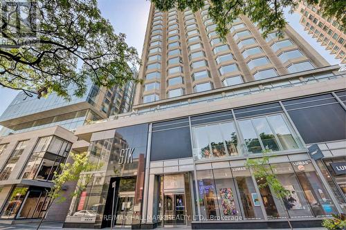 1412 - 155 YORKVILLE AVENUE  Toronto, ON M5R 0B4