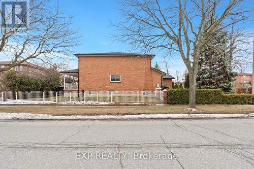 Main - 61 Dundee Crescent, Markham, ON - Outdoor