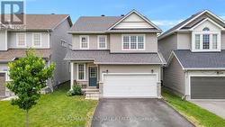 302 HALIBURTON HEIGHTS Ottawa, ON K2S 1S3