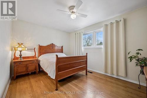 106 Ruskview Road, Kitchener, ON - Indoor Photo Showing Bedroom