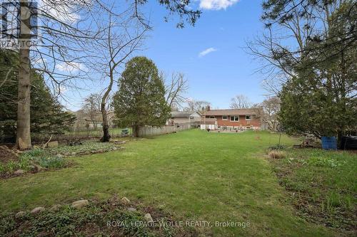 106 Ruskview Road, Kitchener, ON - Outdoor