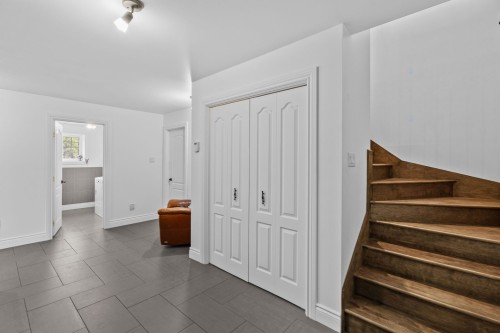 Sous-sol - 11 Ch. Twin-Lake, Arundel, QC - Indoor Photo Showing Other Room