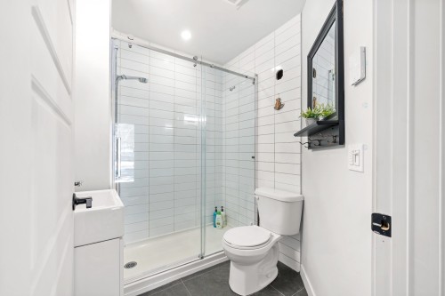 Bathroom - 2154-127 Ch. Au Pied-De-La-Montagne, Mont-Tremblant, QC - Indoor Photo Showing Bathroom