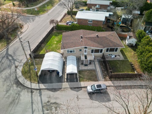 Photo aérienne - 3874 Rue Bergevin, Laval (Saint-Vincent-De-Paul), QC - Outdoor