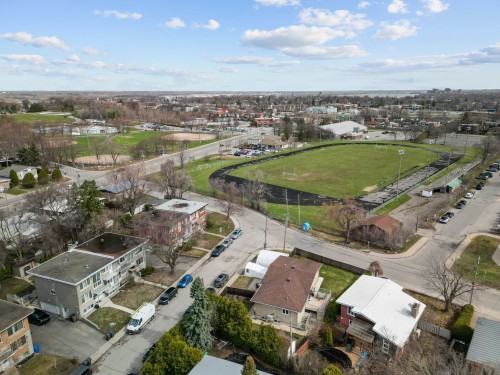 Photo aérienne - 3874 Rue Bergevin, Laval (Saint-Vincent-De-Paul), QC - Outdoor With View