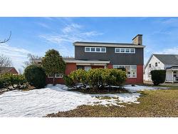 164 St-Pierre O  Caraquet, NB E1W 1A5