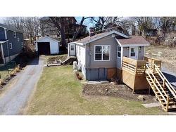 17 Parks St Ext  Saint John, NB E2K 3S5