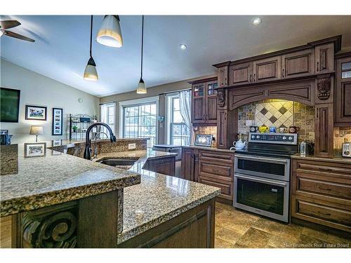 71 Peters Dr, Fredericton, NB 
