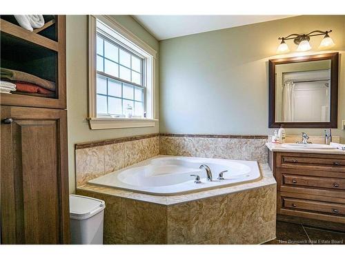 71 Peters Dr, Fredericton, NB 