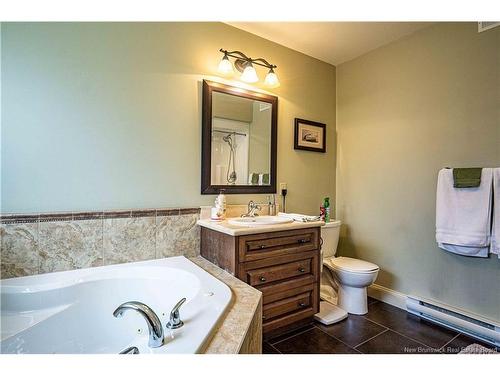 71 Peters Dr, Fredericton, NB 