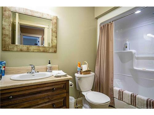 71 Peters Dr, Fredericton, NB 