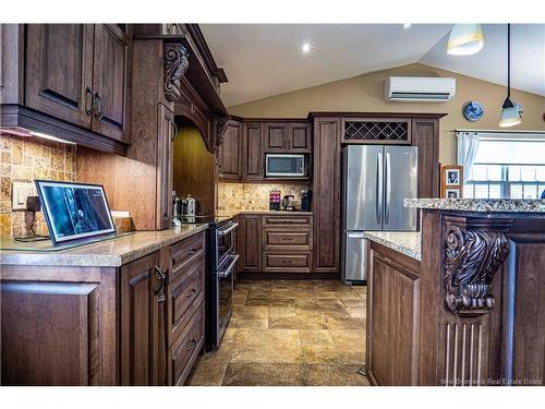 71 Peters Dr, Fredericton, NB 