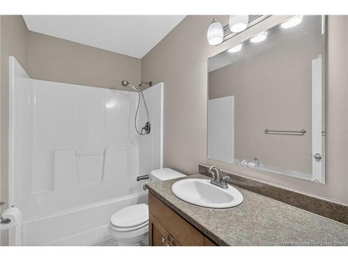 913 Bernard, Dieppe, NB 
