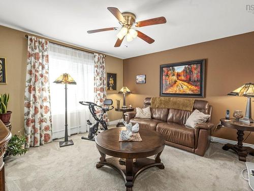 220 Wright Lake Run, Upper Tantallon, NS 