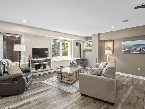 220 Wright Lake Run, Upper Tantallon, NS 