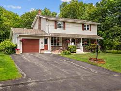 10 Woodlands Blvd Cornwall, PE C0A 1H4