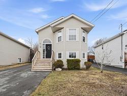 44 Vicky Crescent Eastern Passage, NS B3G 1T4
