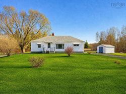 2252 Highway 1 Upper Clements, NS B0S 1A0