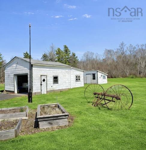 2252 Highway 1, Upper Clements, NS 