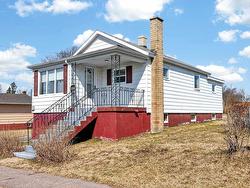 123 Maloney Street Sydney, NS B1N 2C7