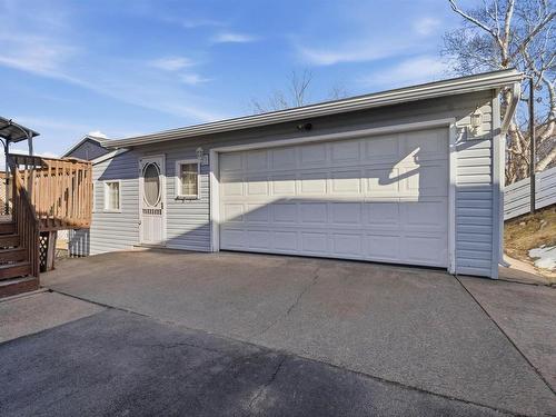 26 Woodcrest Avenue, Halifax, NS 