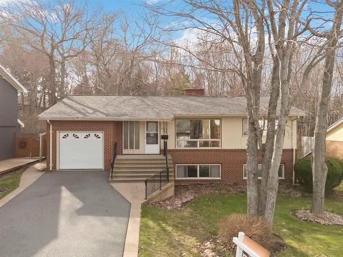 71 Woodward Crescent, Halifax, NS 
