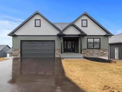 58 Alice Avenue  Charlottetown, PE C1C 0V4