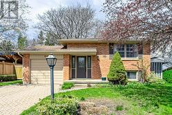 66 BLACKACRES BOULEVARD  London North (North F), ON N6G 2G6