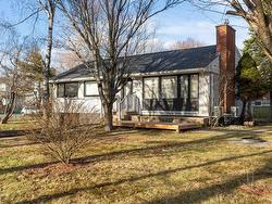 105 Woodlawn Road  Dartmouth, NS B2W 2S6