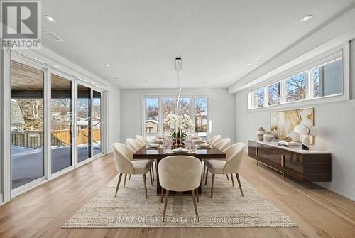 2267 Fifth Line W, Mississauga, ON - Indoor Photo Showing Dining Room