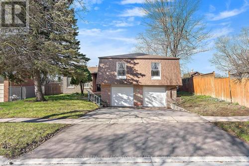 82 MARY STREET  Halton Hills, ON L7G 4V6