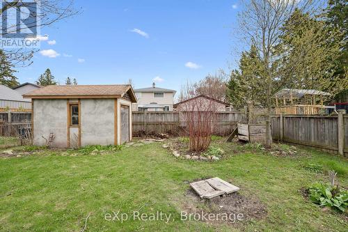 124 Montcalm Drive, Kitchener, ON - Outdoor