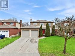 24 KENYON COURT Whitby, ON L1N 8T2