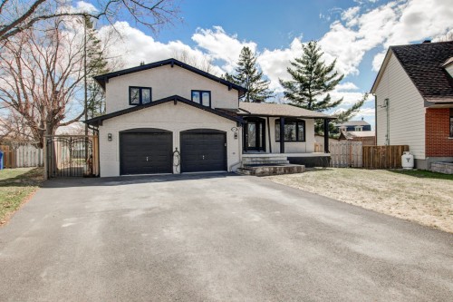 2974 Rue Blais  Longueuil (Le Vieux-Longueuil), QC J4M 1K6