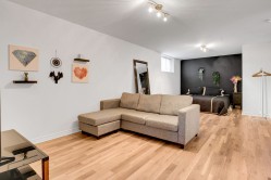 Family Room - 