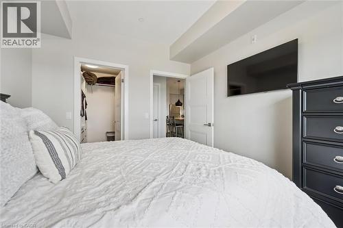255 Northfield Drive E Unit# 610, Waterloo, ON - Indoor Photo Showing Bedroom