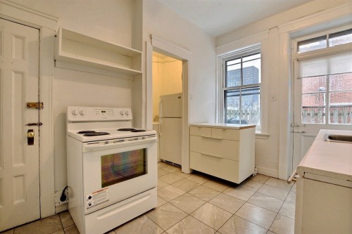 Cuisine - 11-1375 Av. Greene, Westmount, QC - Indoor Photo Showing Kitchen