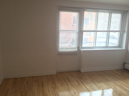 Living Room - 109-3635 Av. Ridgewood, Montréal (Côte-Des-Neiges/Notre-Dame-De-Grâce), QC - Indoor Photo Showing Other Room