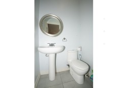 Powder room - 
