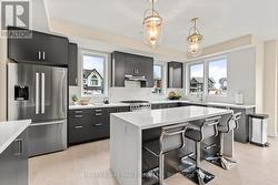 157 SPRINGSIDE CRESCENT Blue Mountains, ON L9Y 5L3