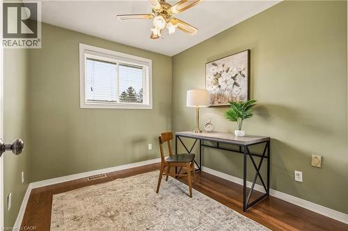 263 Guildwood Drive, Hamilton, ON - Indoor Photo Showing Other Room