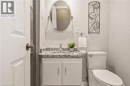 263 Guildwood Drive, Hamilton, ON - Indoor Photo Showing Bathroom