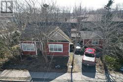 1 Rowan Street St. John’S, NL A1B 2X2