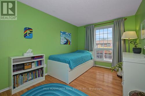 Bedroom #2 - 382 Verdon Private, Ottawa, ON - Indoor Photo Showing Bedroom