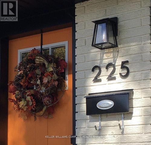 225 HENRIETTA STREET  Fort Erie (Central), ON L2A 2K6