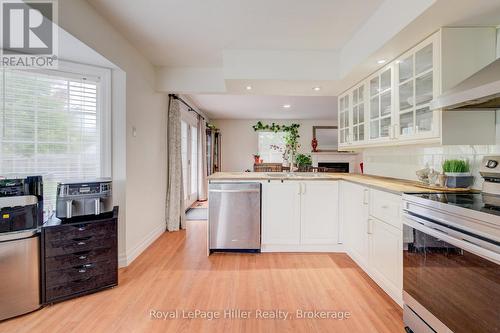 34 Eagle Drive, Stratford, ON - Indoor Photo Showing Kitchen