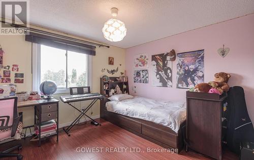 6564 Edenwood Drive, Mississauga, ON - Indoor Photo Showing Bedroom
