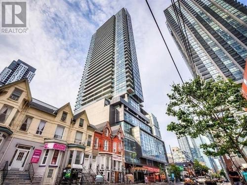 2709 - 290 ADELAIDE STREET W  Toronto, ON M5V 0P3