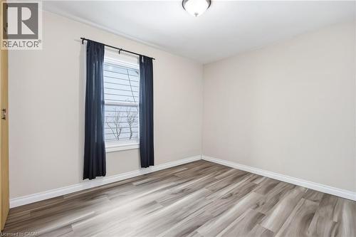 BEDROOM 2 MAIN FLOOR - 11 Gore Street, Cambridge, ON - Indoor