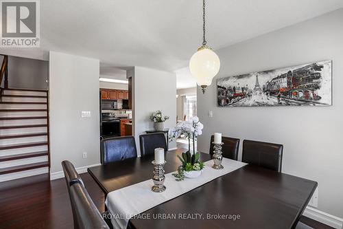 1081 Keswick Court, Oshawa, ON - Indoor Photo Showing Dining Room